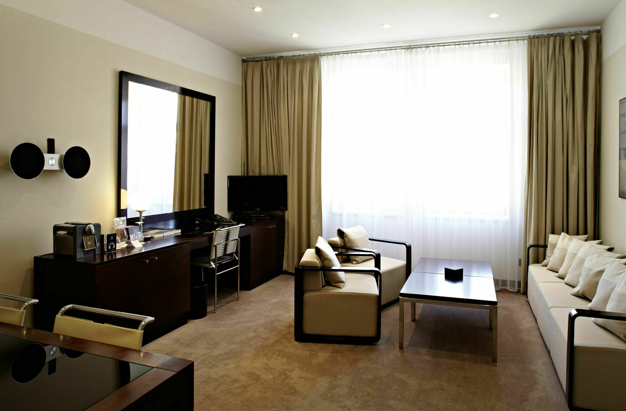 Maximilian Hotel Prague Luaran gambar